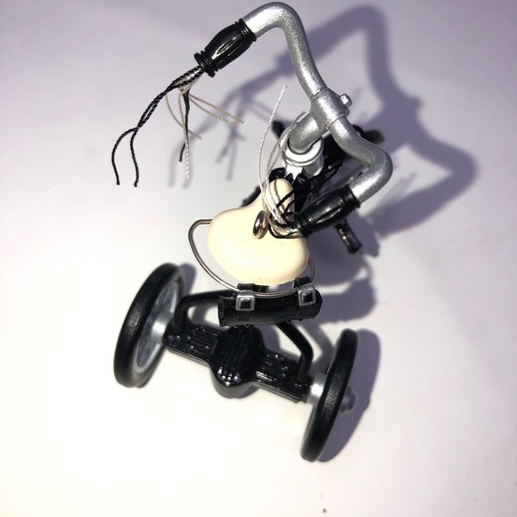 𝅺HOPALONG CASSIDY VELOCIPEDE Sidewalk Cruiser Ornam